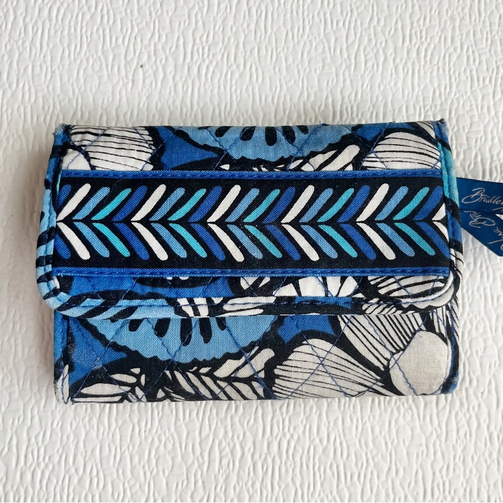 Vera Bradley Blue and White Women’s Wallet